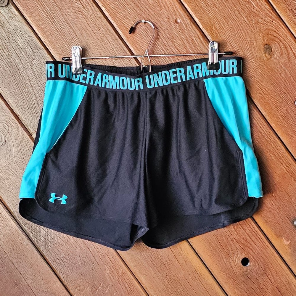 Under Armour size L heat gear shorts